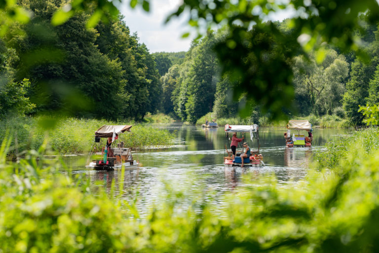 Festival der leisen Gesten auf dem Finowkanal, Foto: Torsten Stapel
